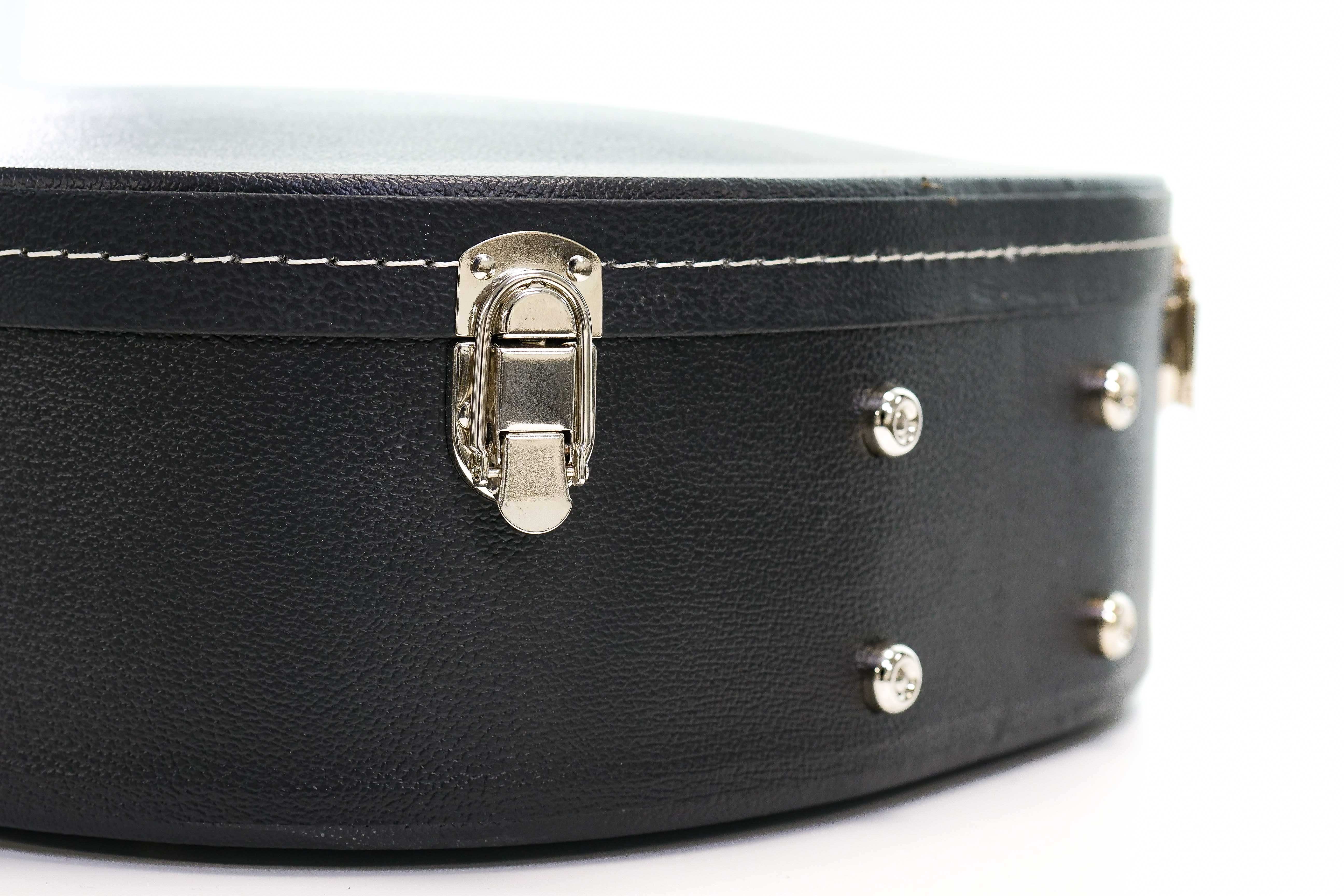 Fender Flat-Top Dreadnought Acoustic Guitar Hardshell Case - Image 11