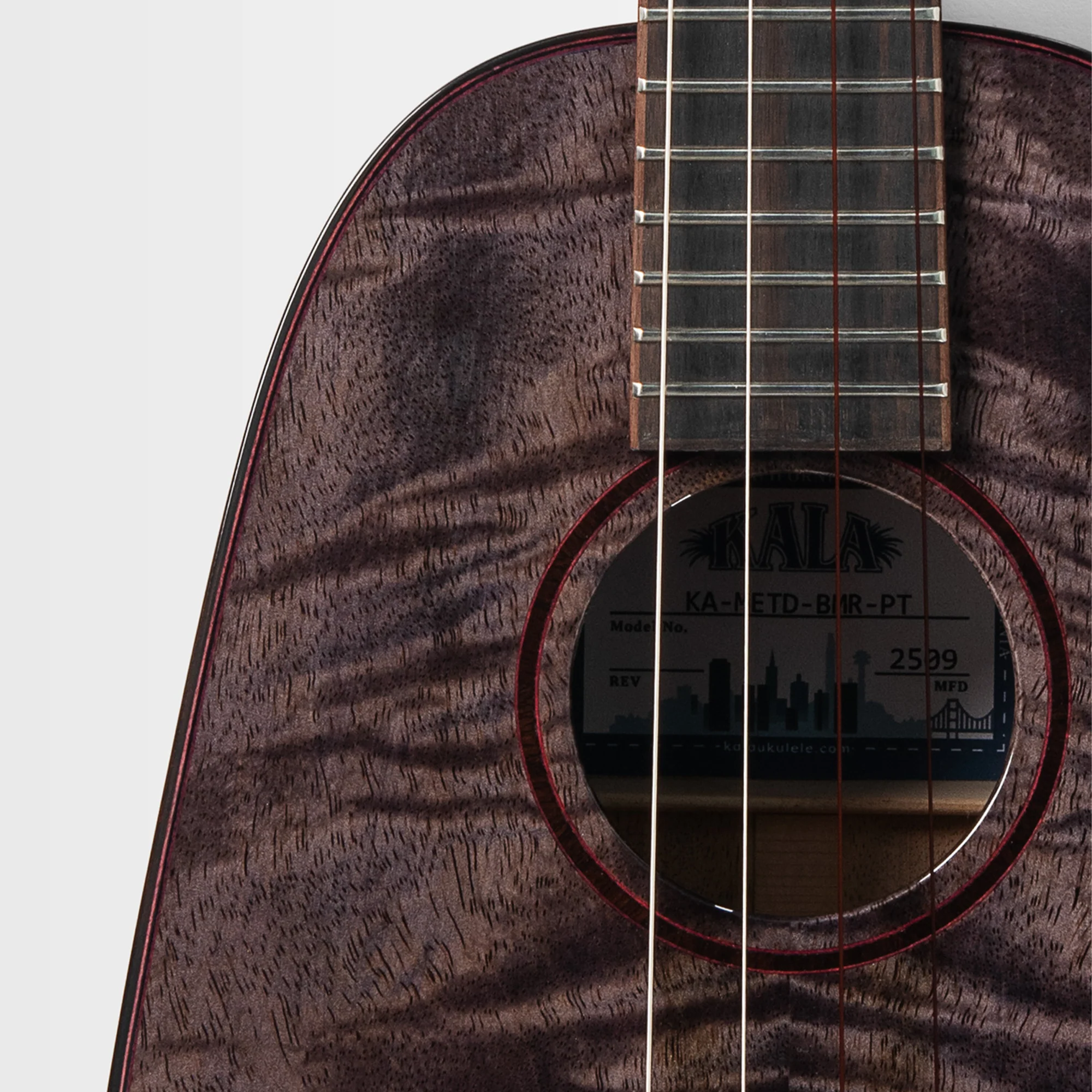 Kala METD-BMR-PT Metropolitan Deluxe Black Night Mango Pineapple Tenor Ukulele - Image 3