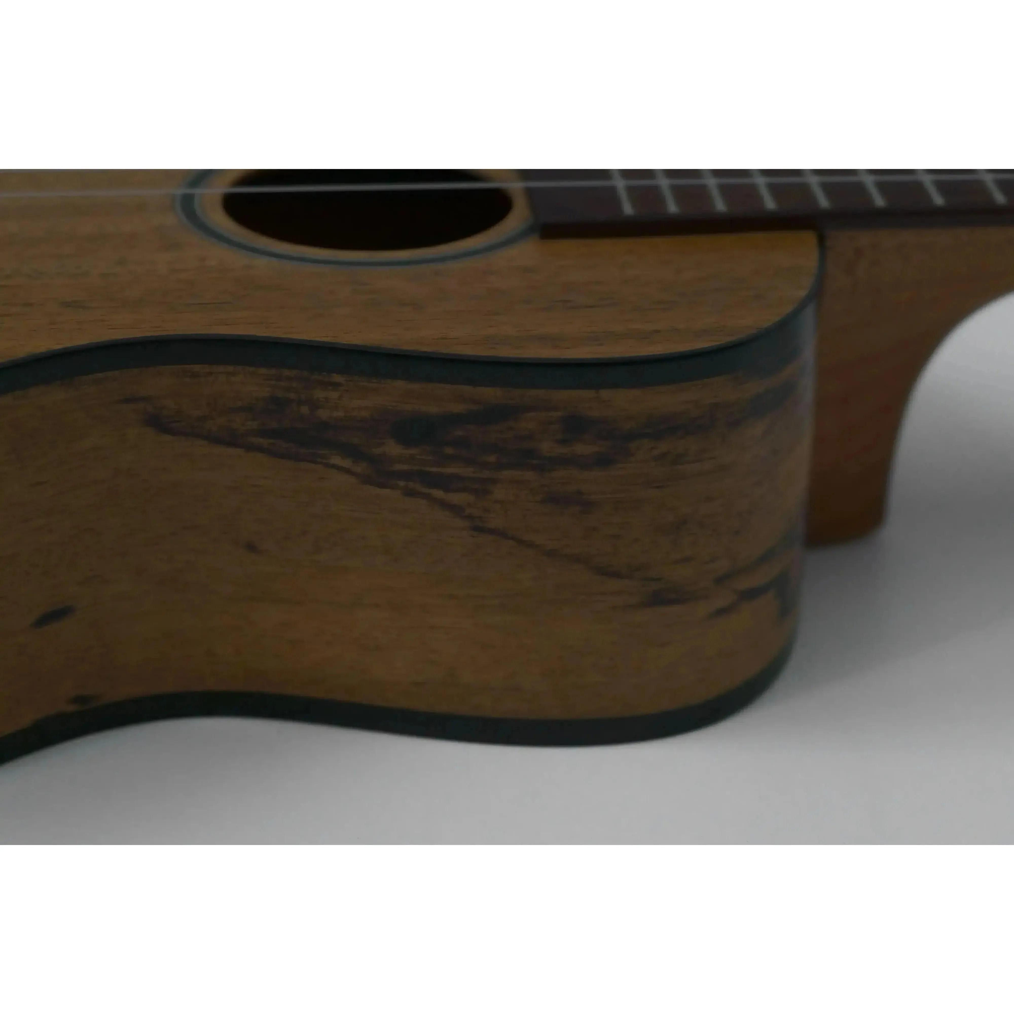 Kala MG-C Spalted Mango Concert Ukulele - Image 3