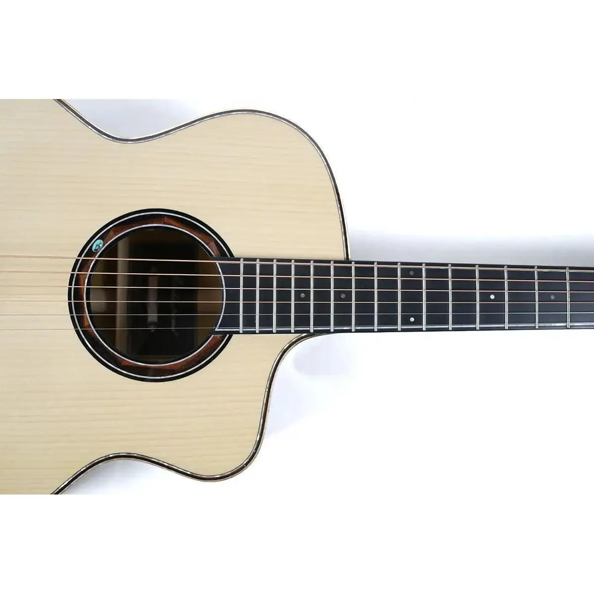 Mérida WAVE-EQ Beyond Series Grand Concert Acoustic-Electric Guitar - Image 7